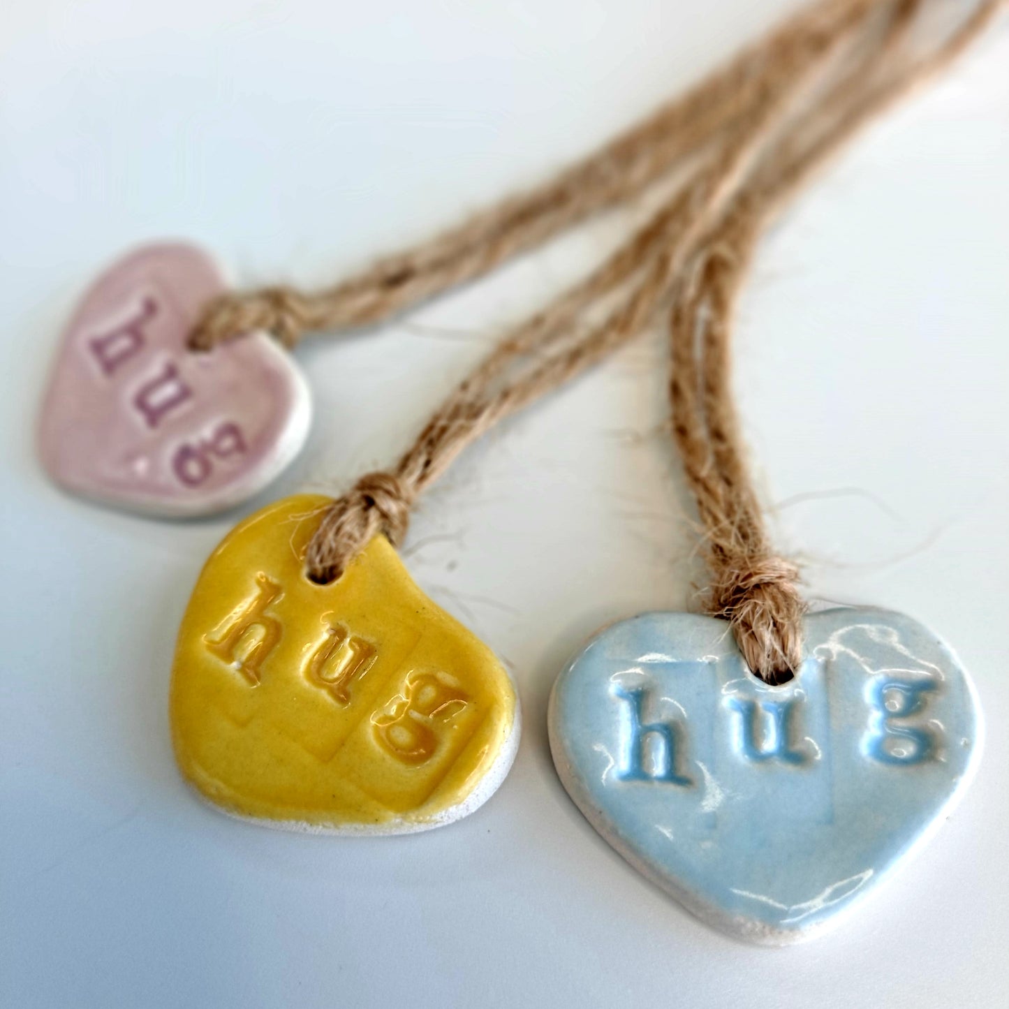 Hug - Ceramic Gift Adornments